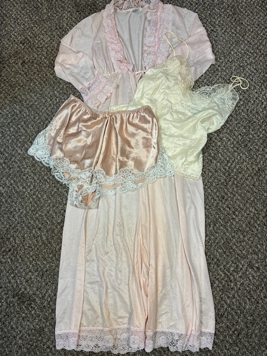 Vintage Other - VTG Lingerie Victoria Secret Rikki Lot 3 Items Satin Lace Robe Camisole Shorts